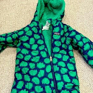 Patagonia 12month winter onesie
